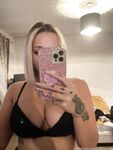 tiahlarosa Photos