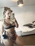 tiahlarosa Photos
