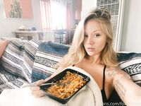 foxxwaves Photos