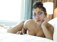 itsmekiraperez Photos