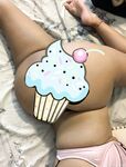taniabombon Photos