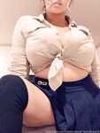 taniabombon Photos