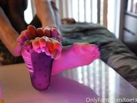 toetallydevine Photos