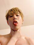 urhotkoreanbf Photos