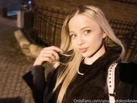 yourgoddess4ever Photos
