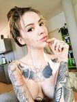 jackie-blabla Photos