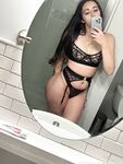jade-chichi Photos