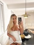 lilydaisyphillips Photos