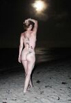 devki uno 17244 na otdyhe Photos