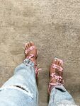 chenalfeet Photos