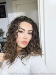mistressafitapsultan Photos