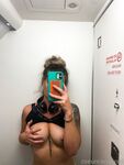 zoeuncensored Photos