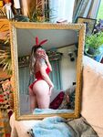 zoeuncensored Photos
