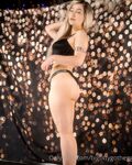 bigtittygothegg Photos