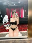 bigtittygothegg Photos