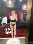 bigtittygothegg Photos