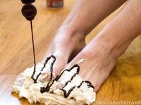 cherryredtoes Photos