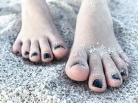 feet-from-j Photos