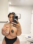 fineassmercedes Photos