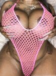 fineassmercedes Photos