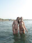 devki uno 37658 devki topless na pljazhe Photos