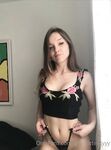 charlotteskyyy Photos