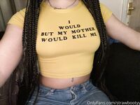 strawbootyy Photos