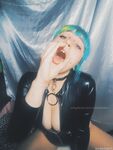 kinkkitten1 Photos