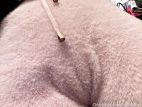 leyafalcon Photos