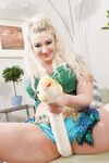 leyafalcon Photos