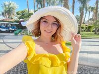 lyzmania Photos