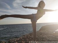 lyzmania Photos