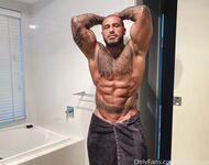mriconicxx Photos