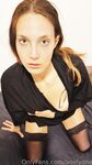 anelyone Photos