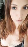 anelyone Photos
