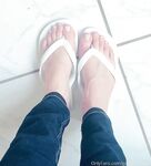 goddesselisaa Photos
