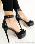 heidihotfeet Photos