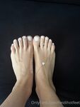 heidihotfeet Photos