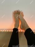 heidihotfeet Photos
