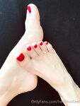 heidihotfeet Photos
