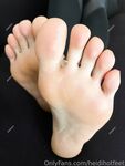 heidihotfeet Photos