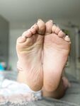 alaniroseefeet Photos