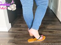 goddessmiia Photos