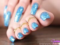 goddessmiia Photos