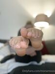 monamixxx Photos
