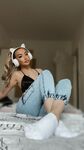monamixxx Photos
