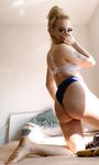 monamixxx Photos