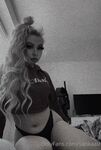 monamixxx Photos