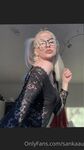 monamixxx Photos