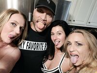 poisonginger Photos
